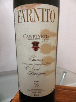 Carpineto label