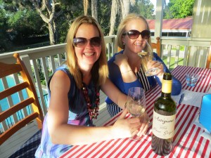 jims cellars white wine for pretty ladies at the wine wankers italian wine and pizza party